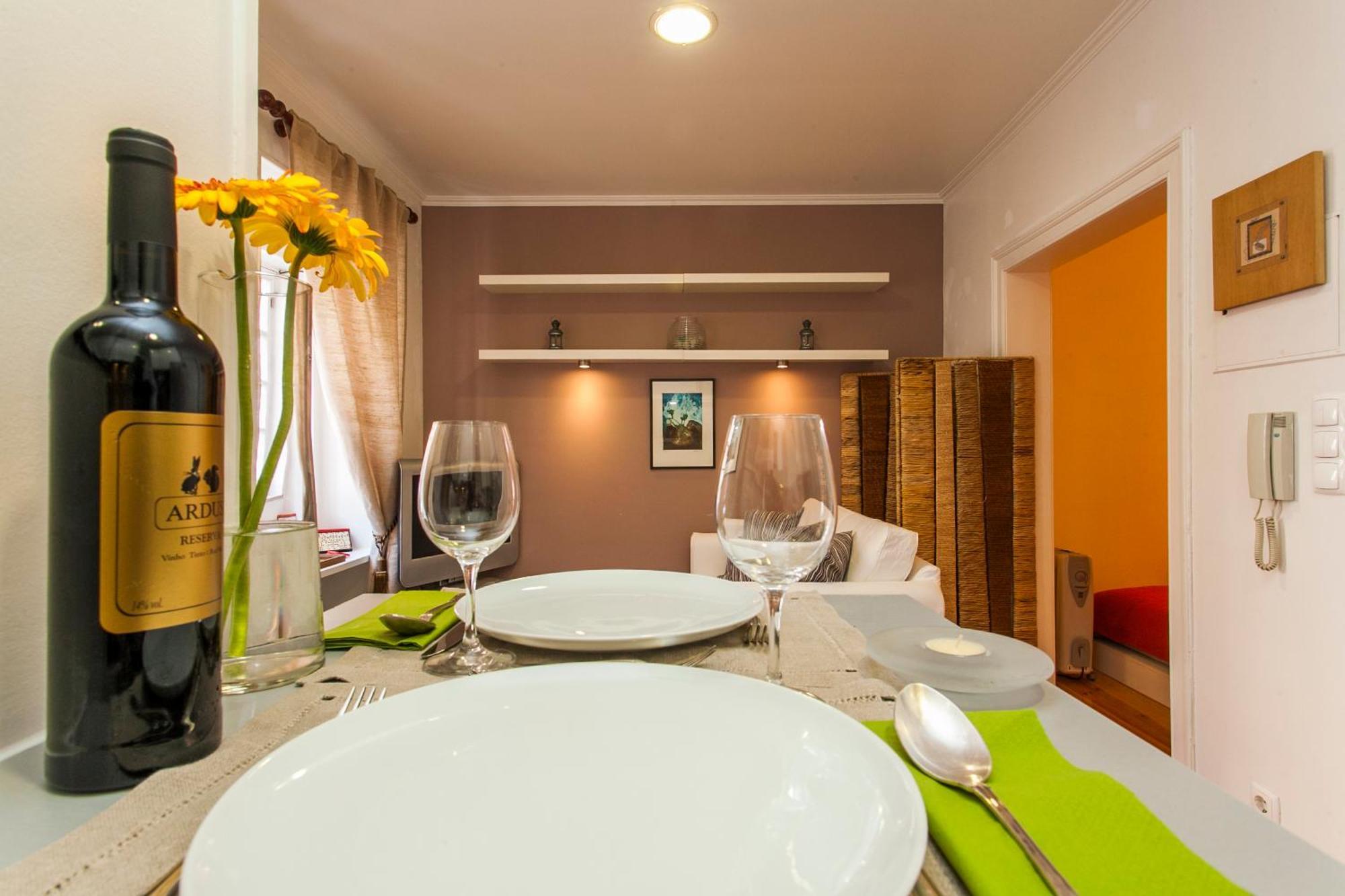 Whome Central Alfama Hideaway Perfect To Explore Lissabon Zimmer foto
